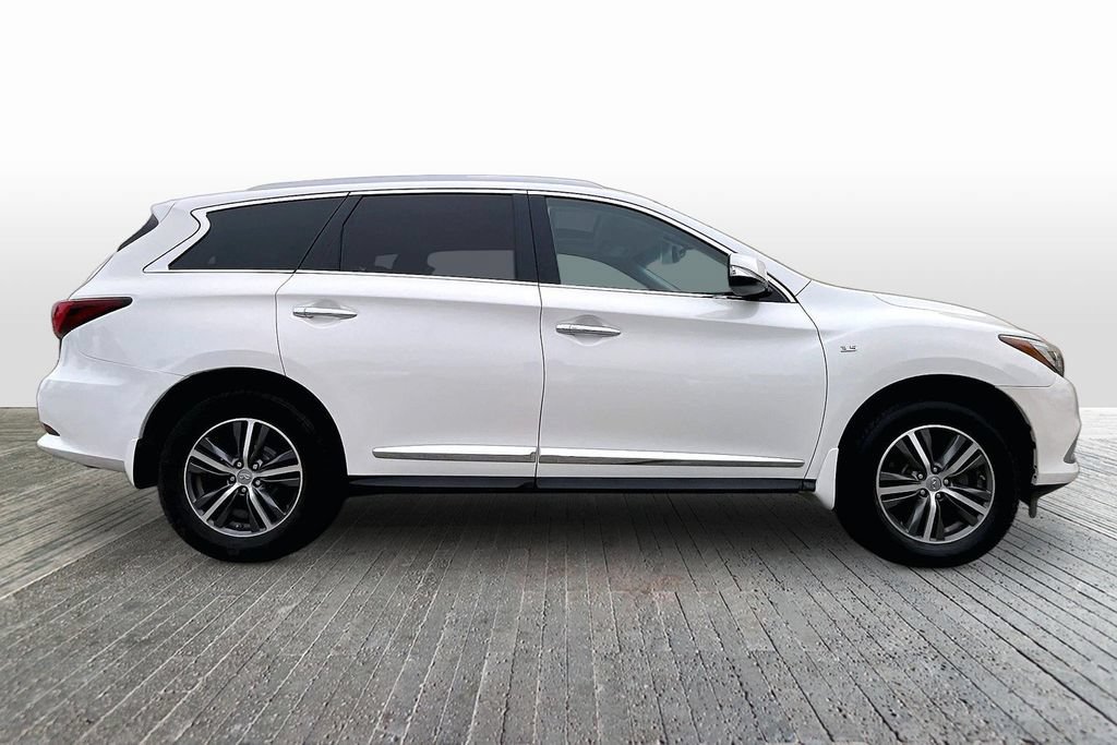 Used 2016 INFINITI QX60 Luxe w/ Premium Package AWD/4WD image 8