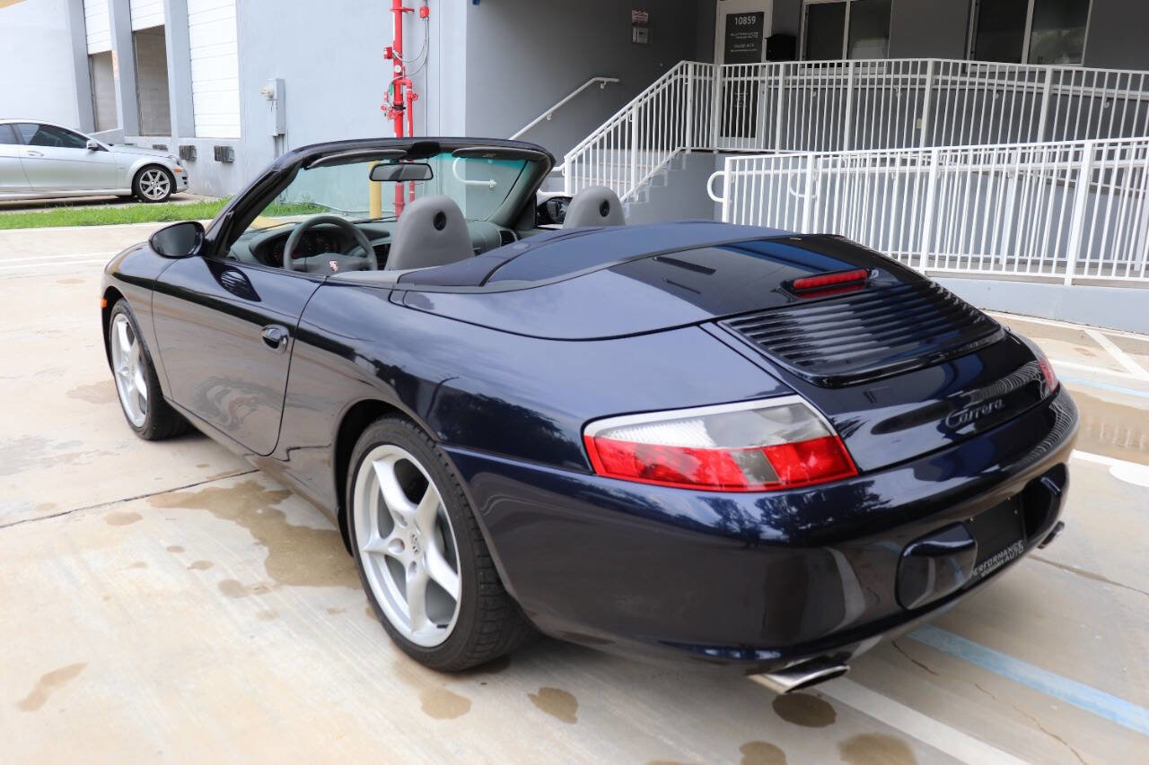 Used 2003 Porsche 911 Carrera image 10