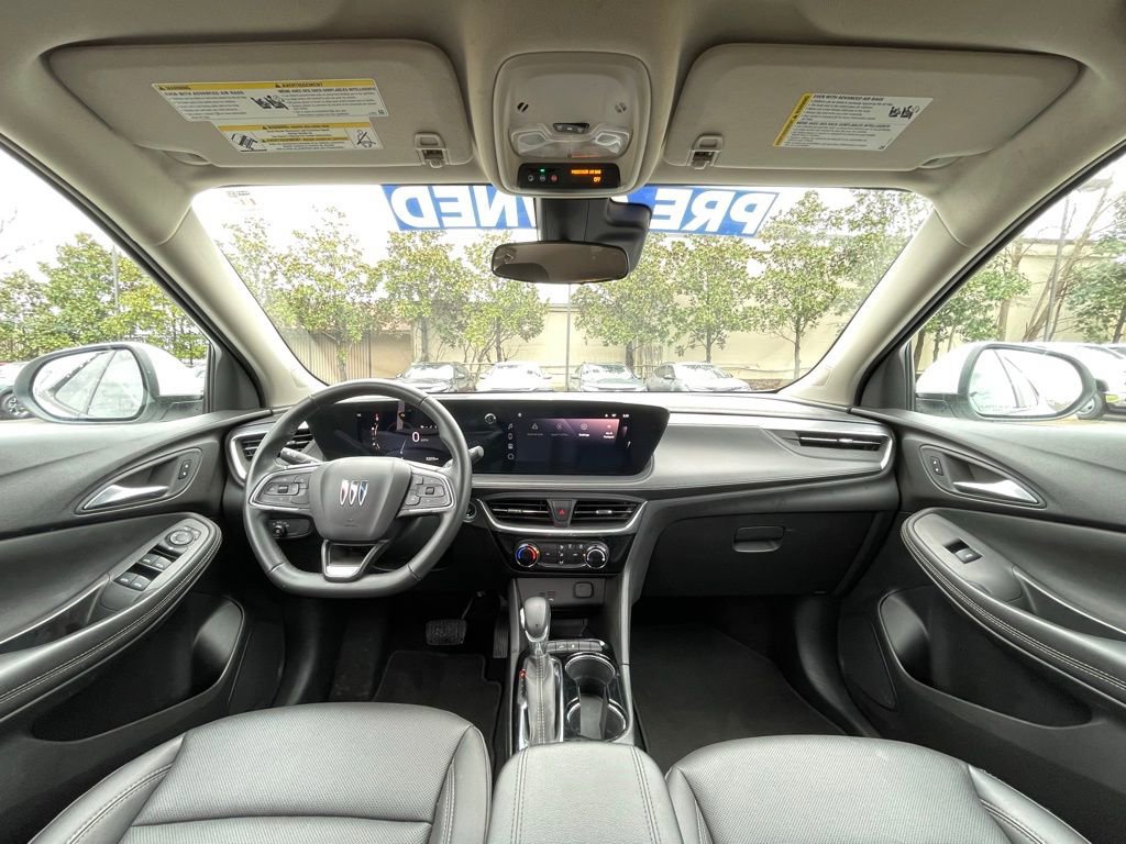 Used 2024 Buick Encore GX Sport Touring image 30