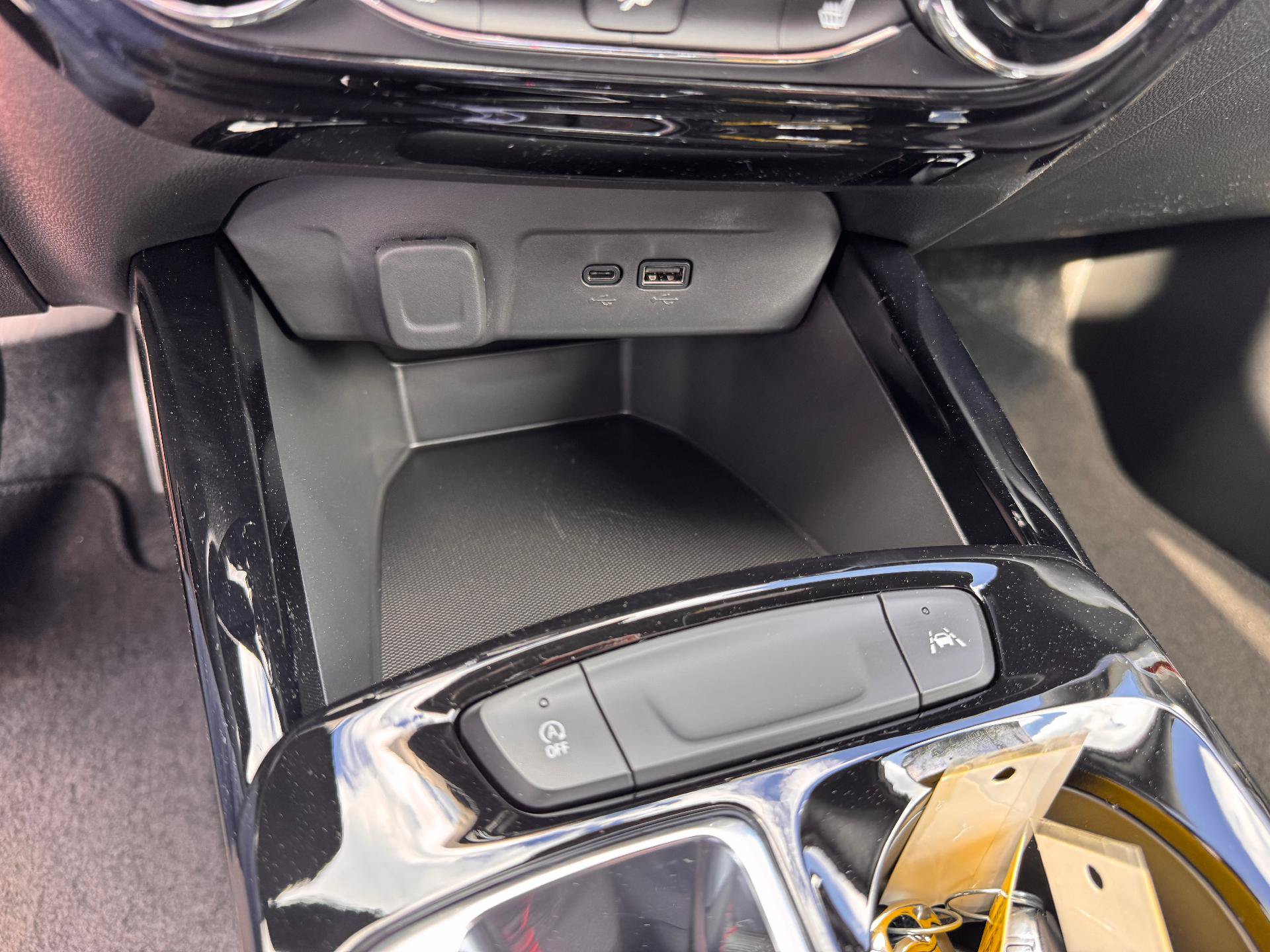 New 2026 Chevrolet Trax RS w/ Driver Confidence Package FWD image 30