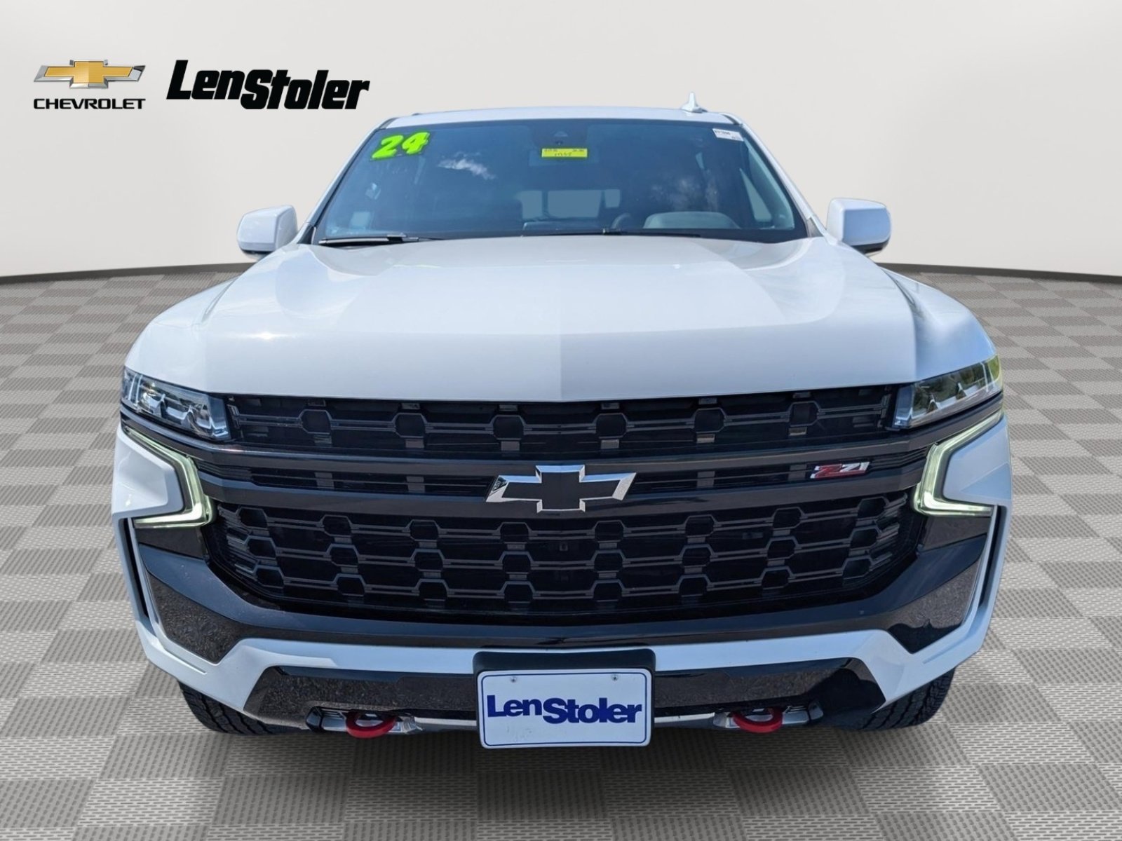 Used 2024 Chevrolet Suburban Z71 AWD/4WD image 8