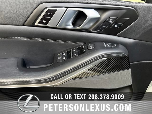 Used 2023 BMW X5 M50i w/ Executive Package AWD/4WD image 25