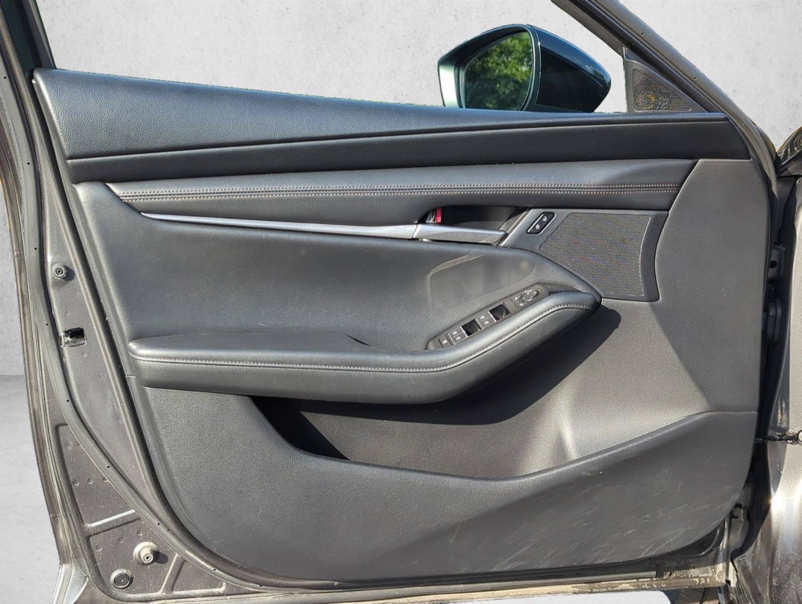 Used 2025 MAZDA MAZDA3 s FWD image 17