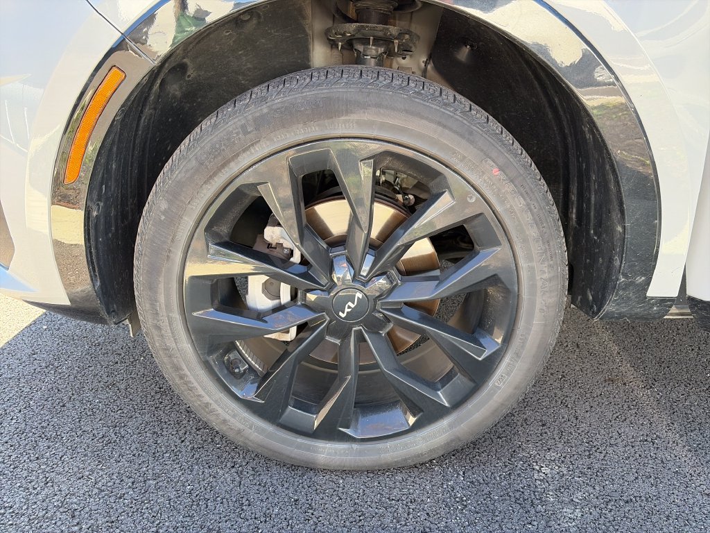 Used 2023 Kia Sorento SX AWD/4WD image 28
