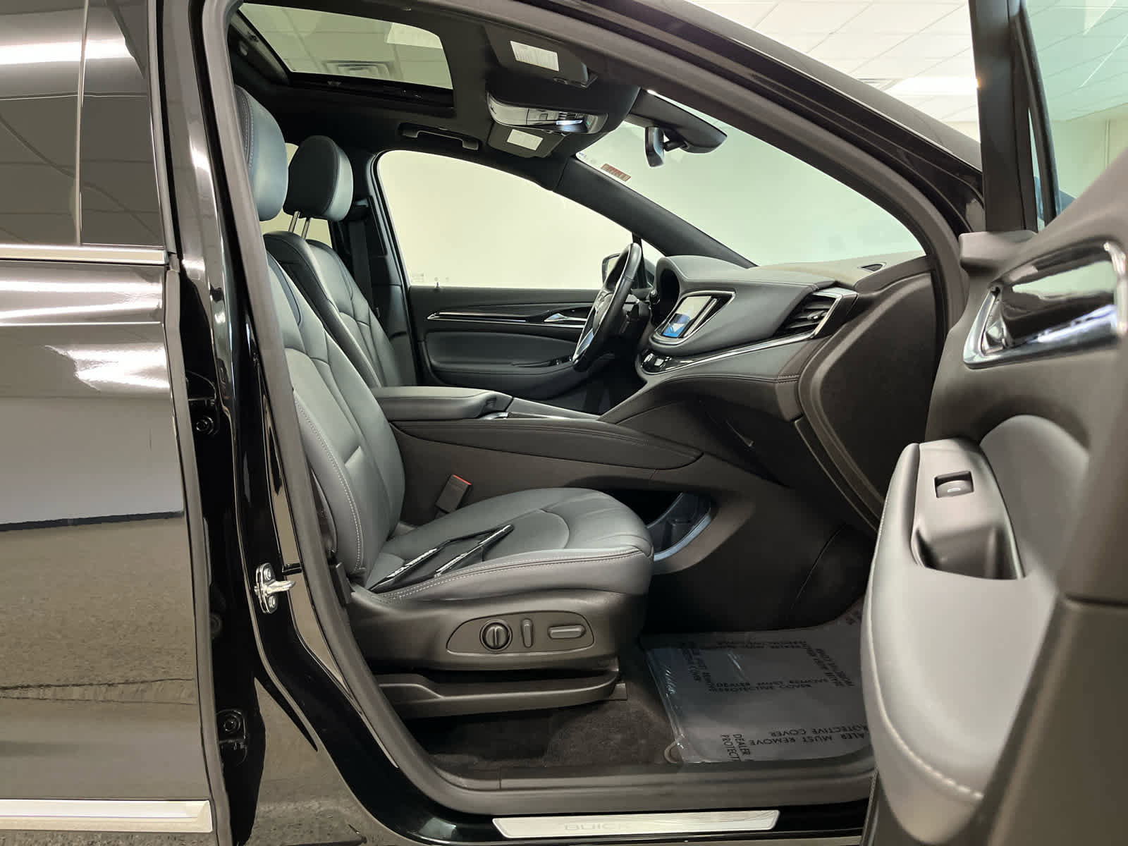 Used 2023 Buick Enclave Essence w/ Experience Buick Package image 38