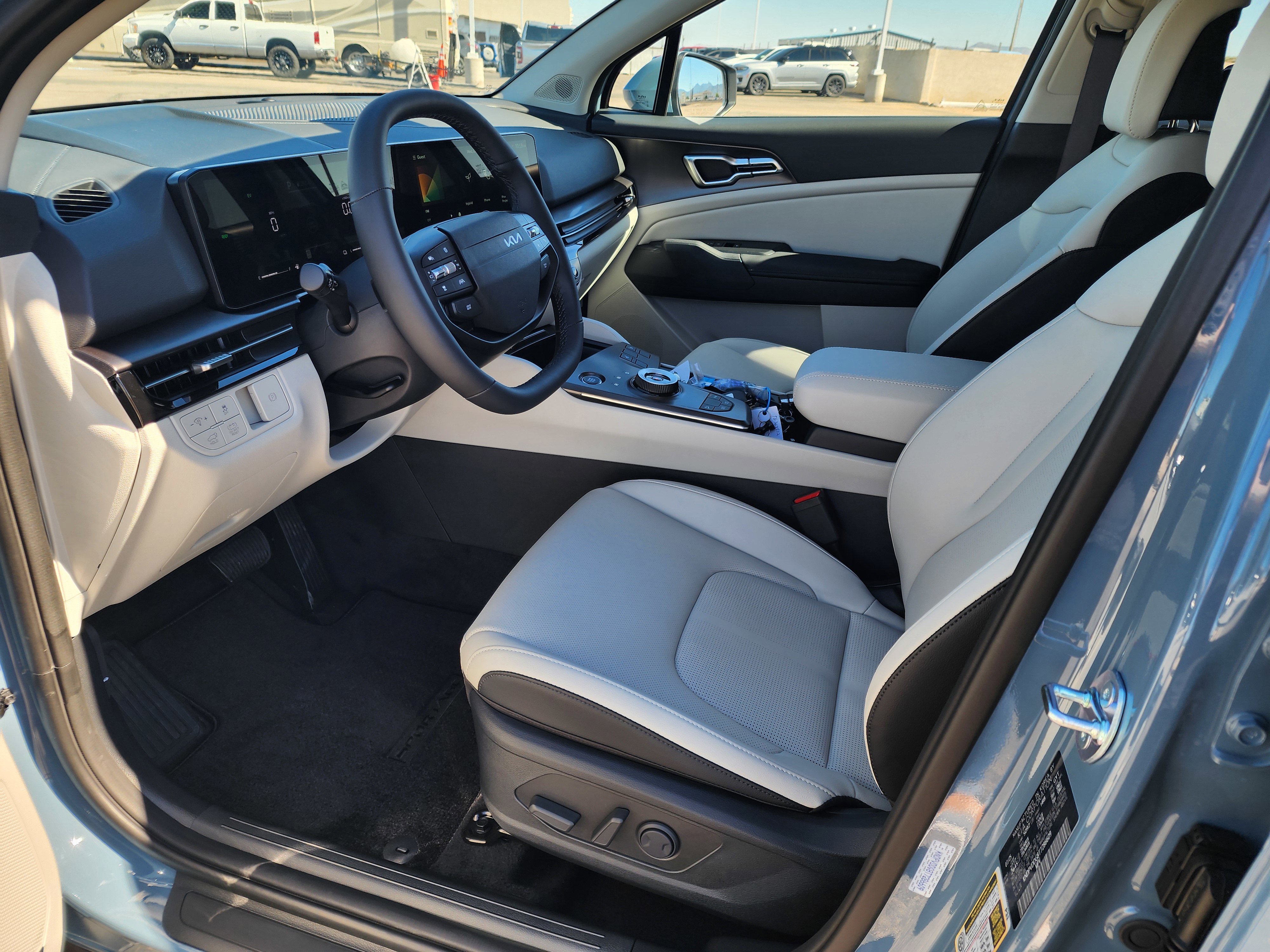 New 2026 Kia Sportage EX image 12