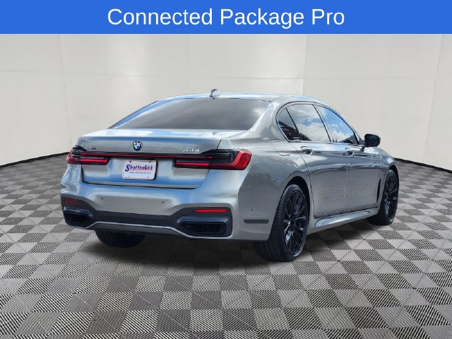 Used 2022 BMW 750i xDrive w/ M Sport Package AWD/4WD image 3