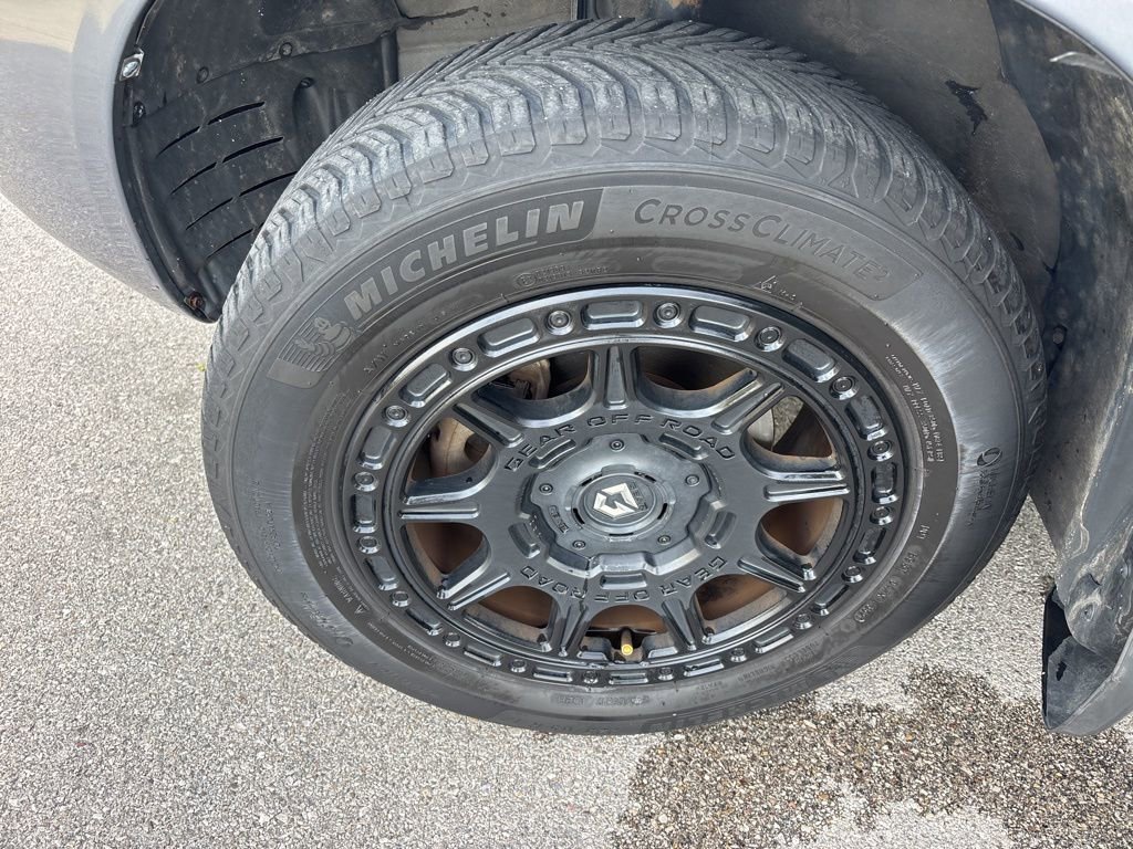 Used 2005 Toyota Highlander 2WD V6 w/ 3rd Row image 33