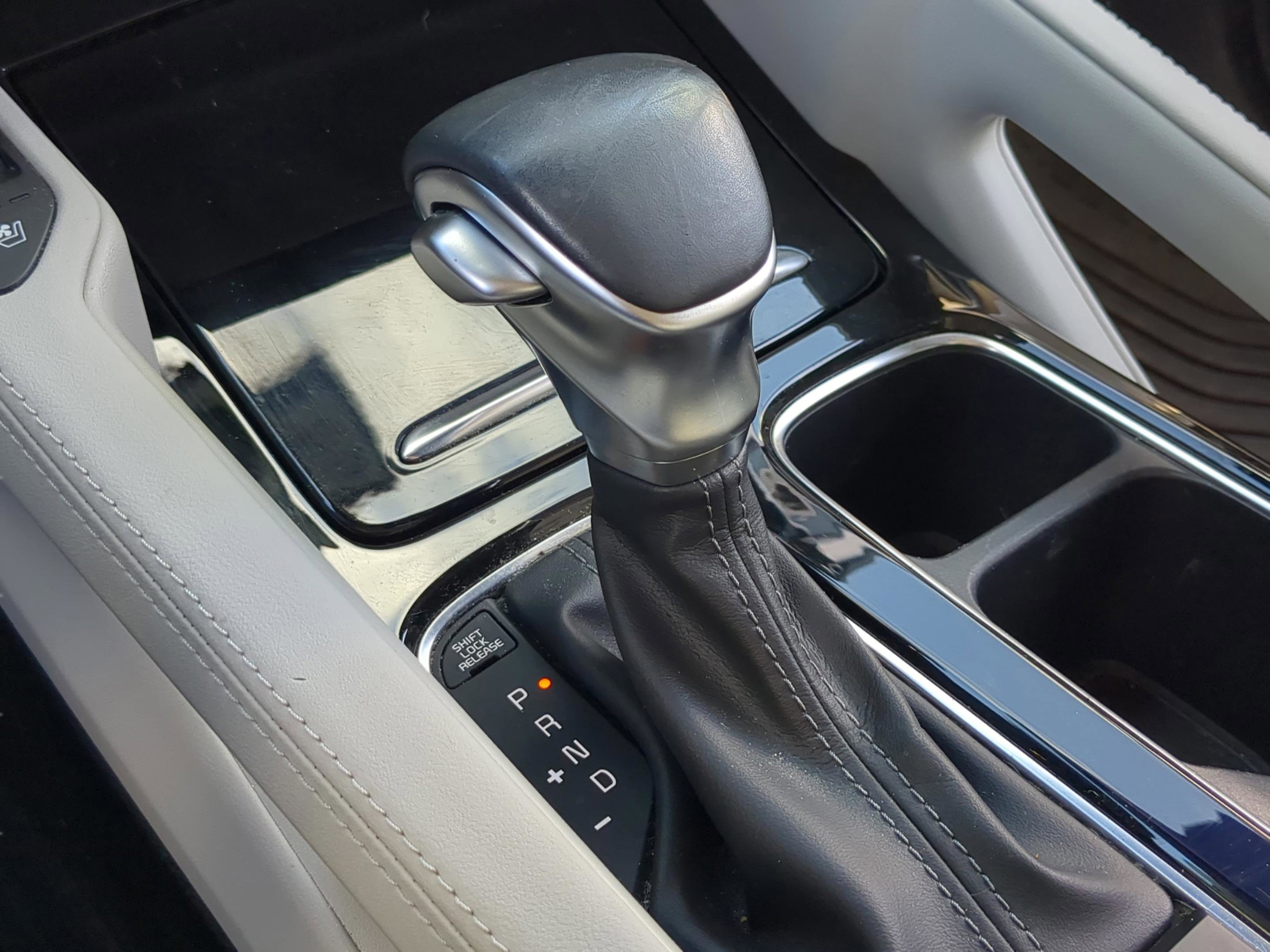 Certified 2022 Kia Telluride EX w/ EX Premium Package image 15