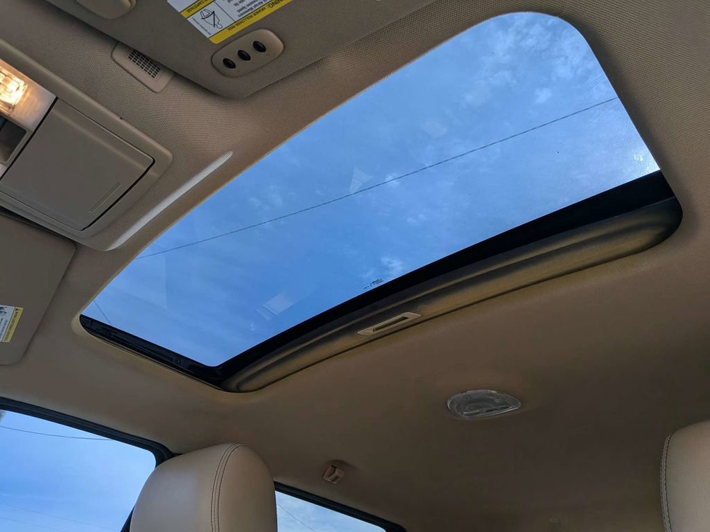 Used 2013 Ford F150 Lariat w/ Luxury Equipment Group image 18