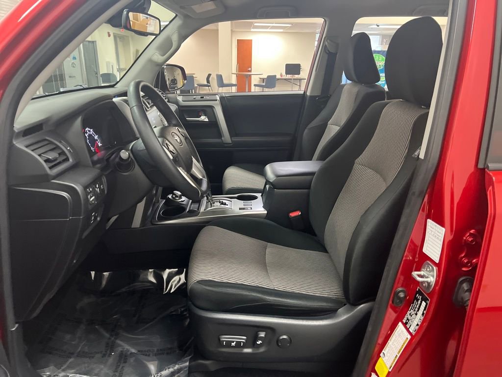 Used 2024 Toyota 4Runner SR5 image 11