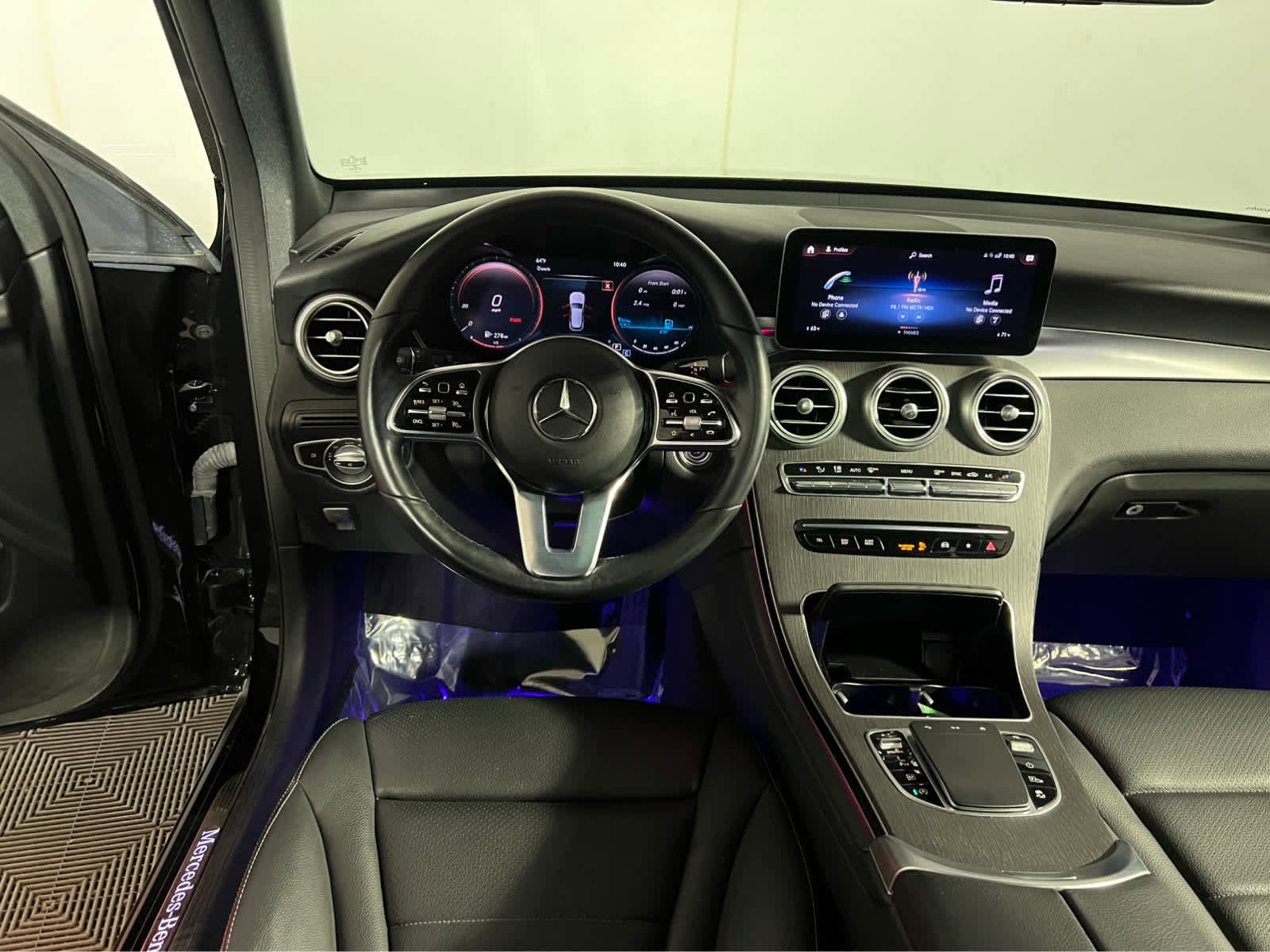 Used 2022 Mercedes-Benz GLC 300 4MATIC image 13