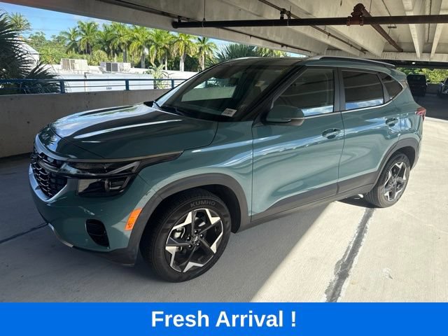 Used 2024 Kia Seltos EX FWD image 1