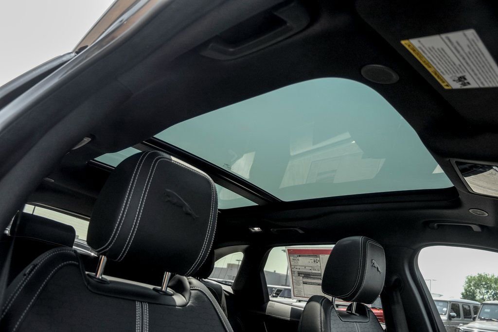 New 2026 Jaguar F-PACE R-Dynamic S image 22