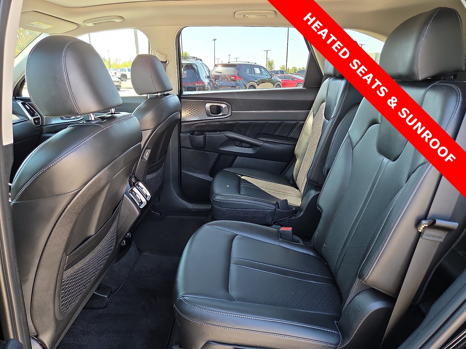 Used 2023 Kia Sorento SX AWD/4WD image 11