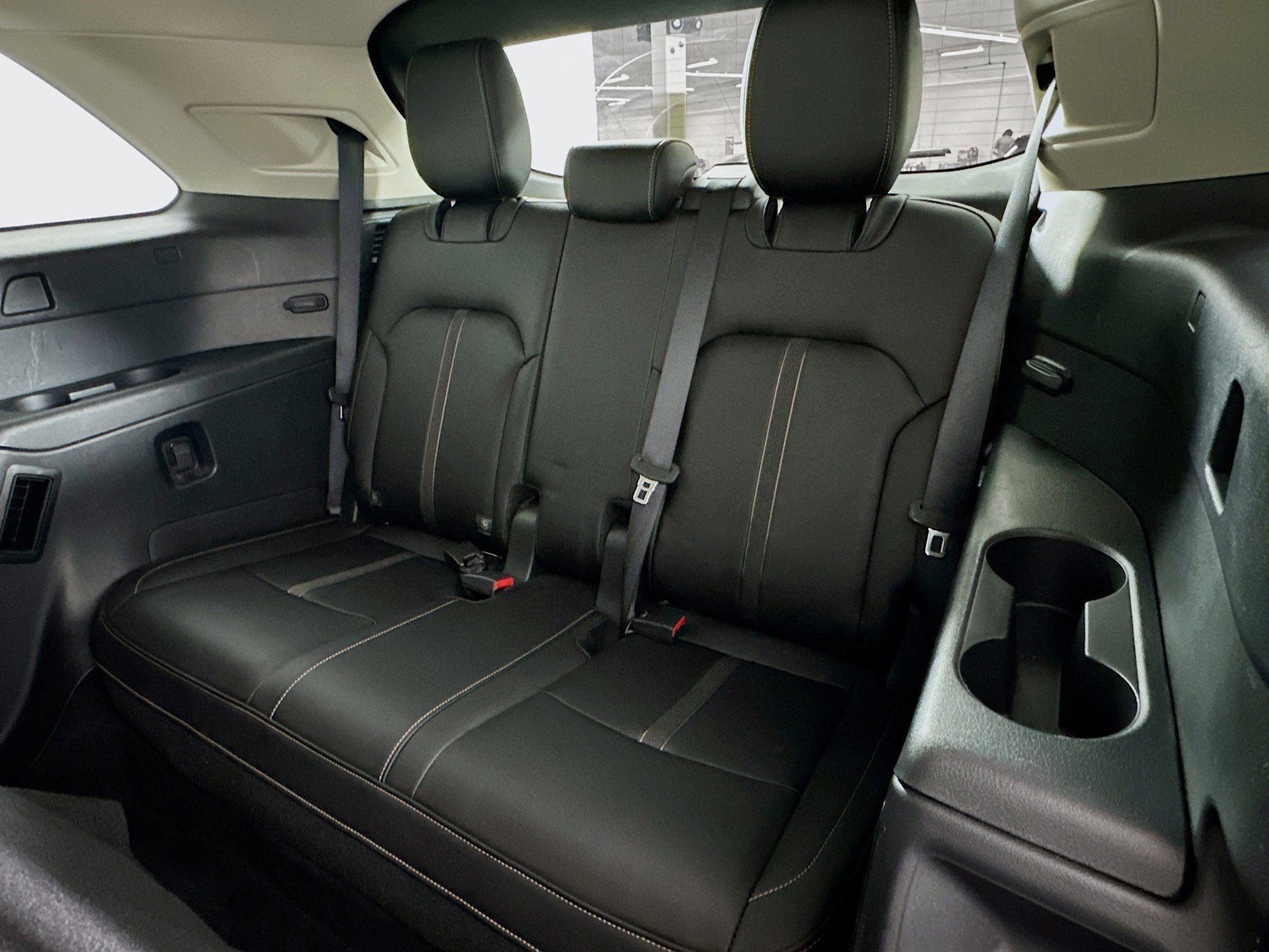 Used 2025 MAZDA CX-90 3.3 Turbo w/ Select Package image 28