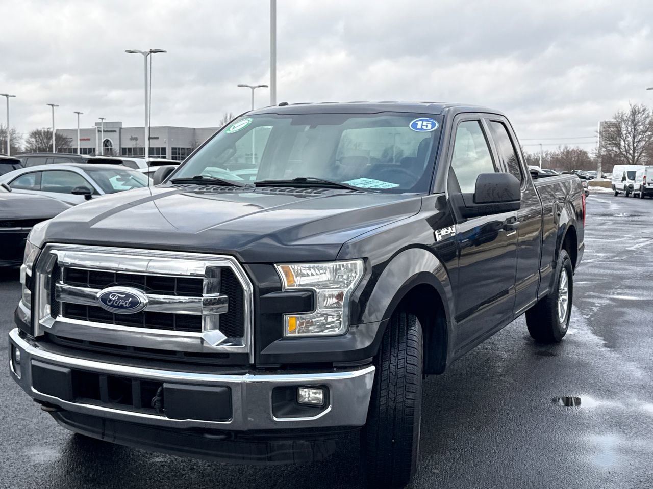 Used 2015 Ford F150 XLT image 7
