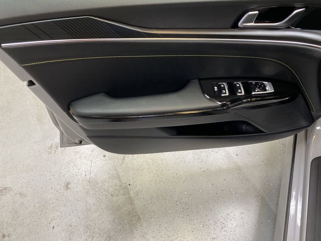 Used 2026 Kia K5 GT FWD image 21