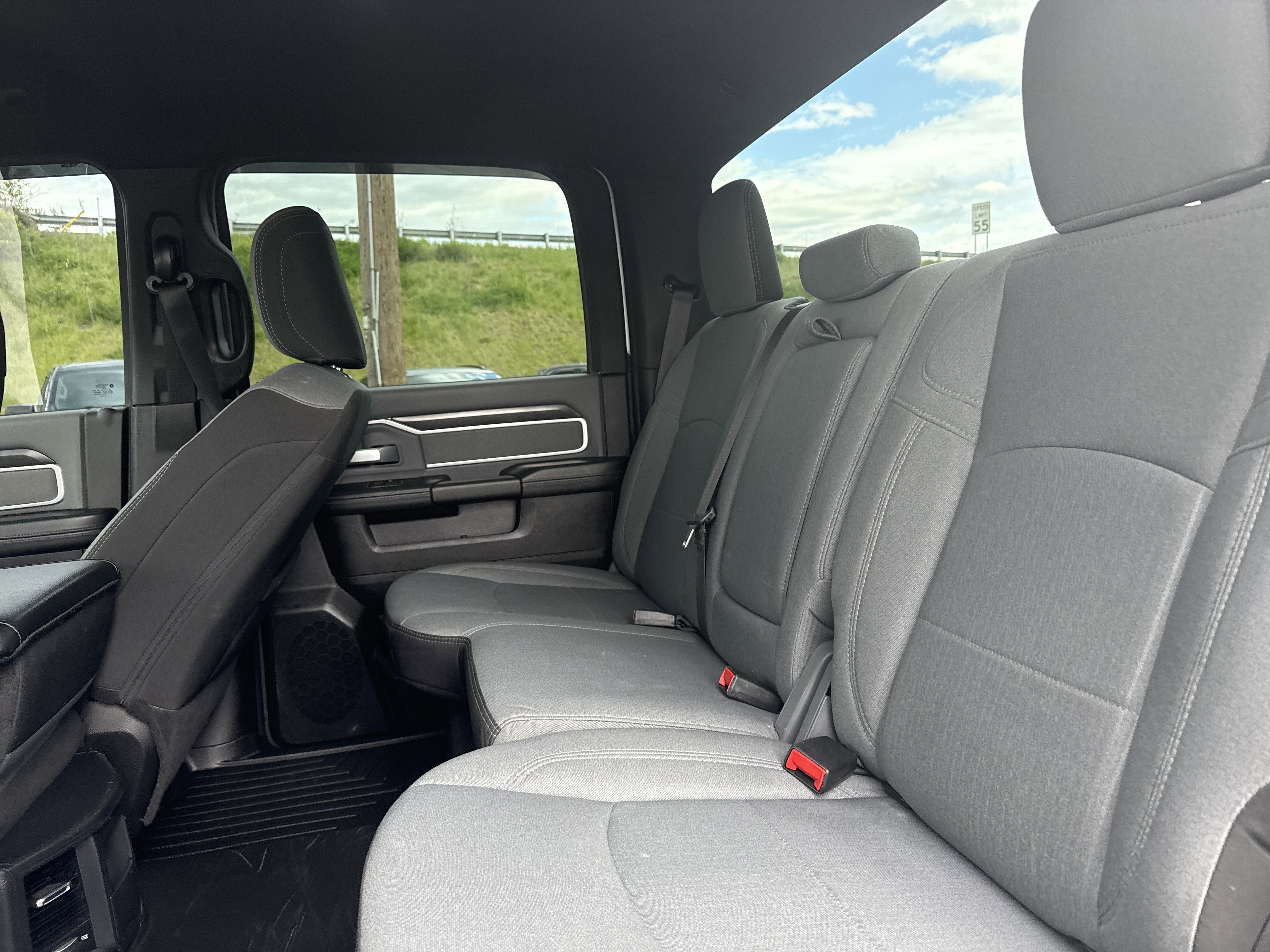 Used 2023 RAM 2500 Big Horn w/ Level 1 Equipment Group AWD/4WD image 15