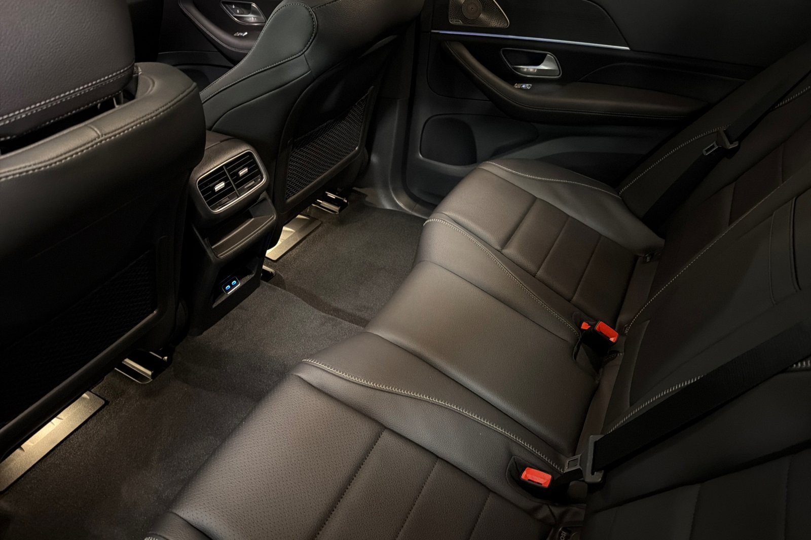New 2027 Mercedes-Benz GLE 450 4MATIC image 11