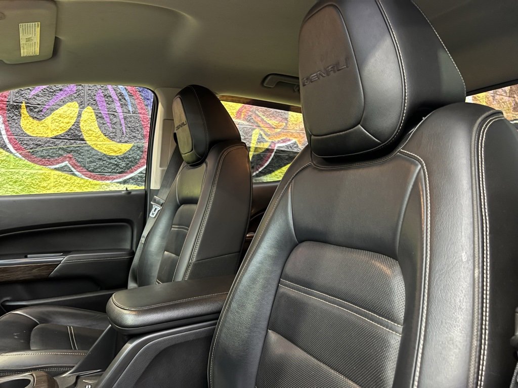 Used 2018 GMC Canyon Denali image 37