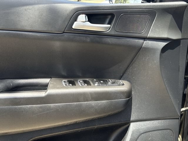 Used 2021 Kia Sportage S FWD image 22