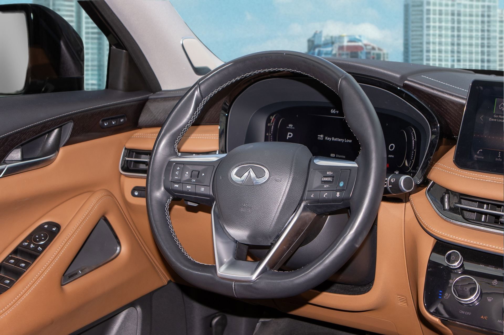 Used 2023 INFINITI QX60 Sensory w/ Cargo Package image 17