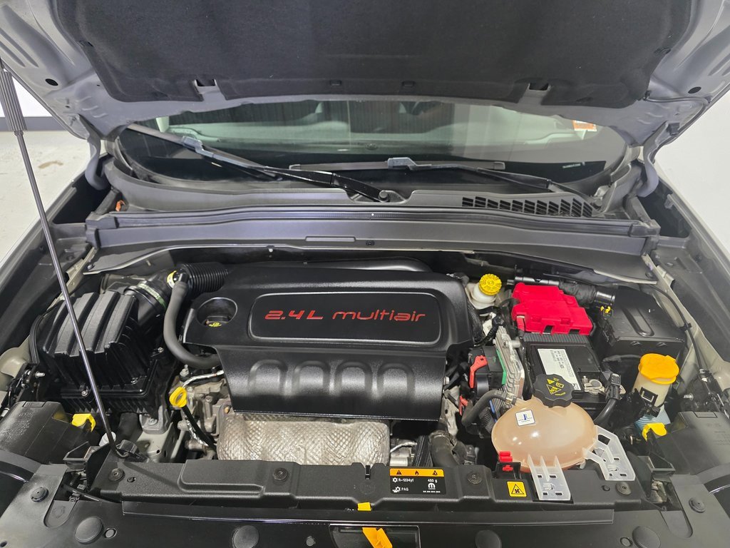 Used 2020 Jeep Renegade Altitude image 10