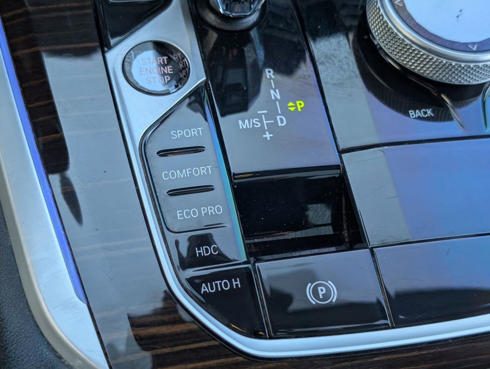 Used 2023 BMW X5 xDrive40i w/ M Sport Package image 19