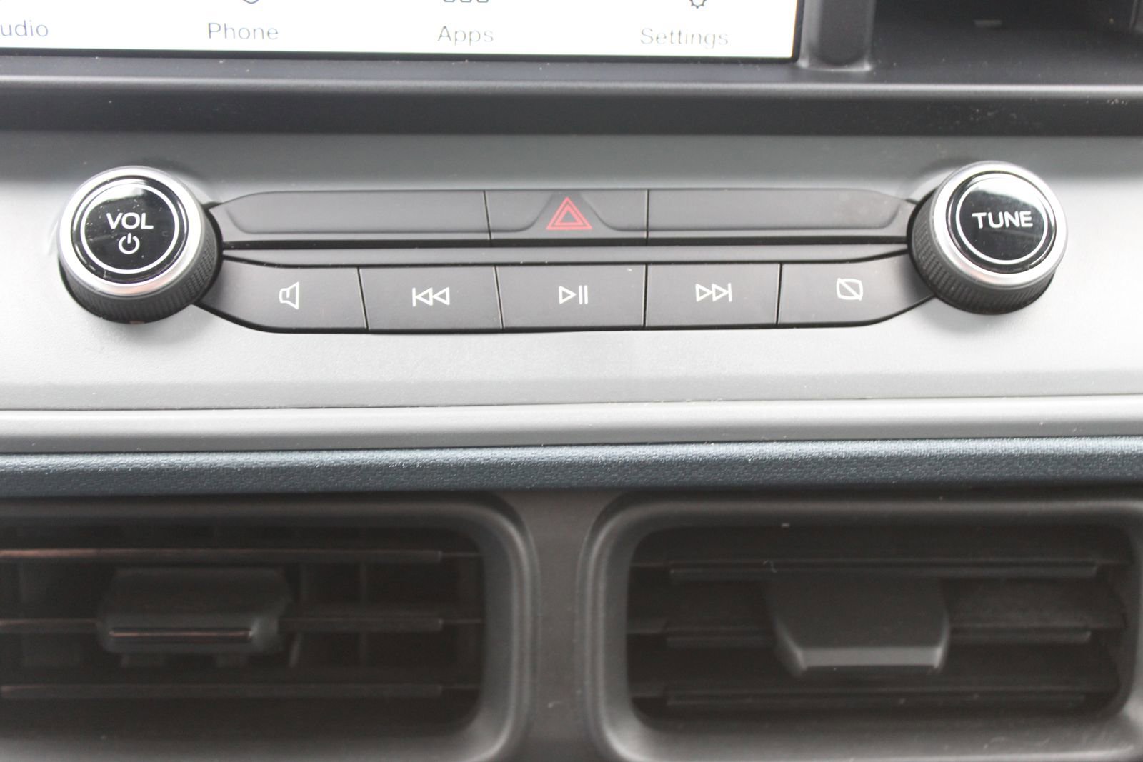 Used 2023 Ford Maverick XL image 38