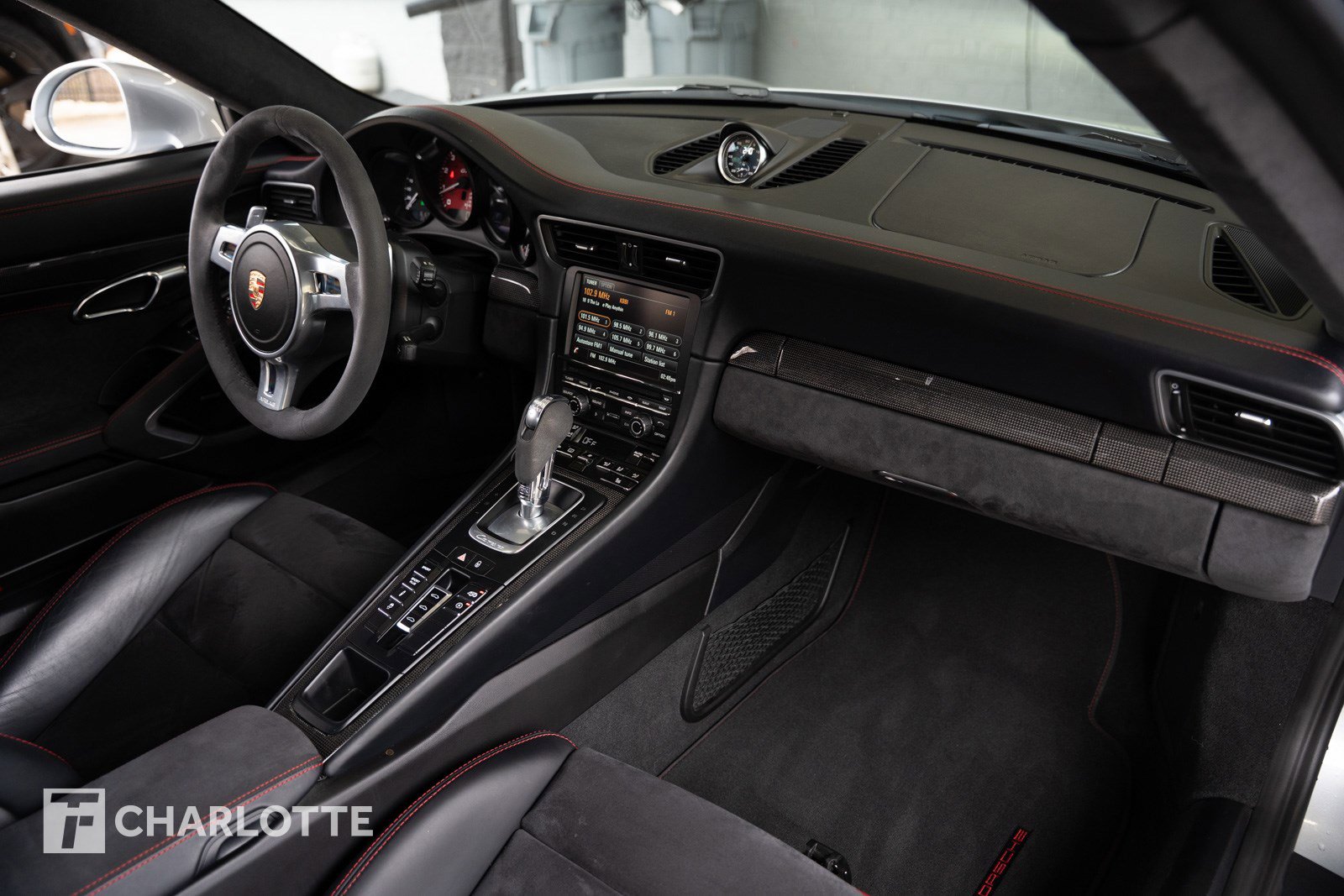 Used 2015 Porsche 911 Carrera GTS image 23