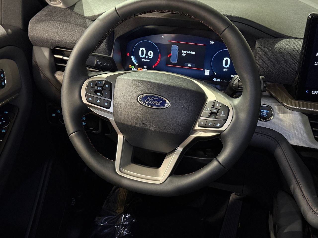 New 2026 Ford Explorer Active w/ Active Comfort Package AWD/4WD image 23