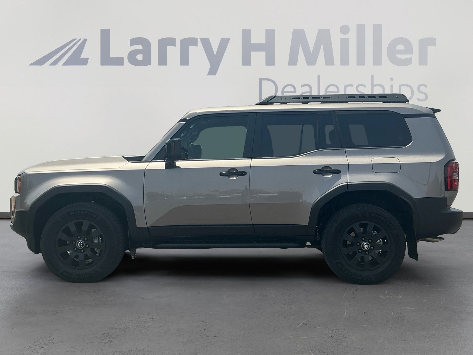 Used 2024 Toyota Land Cruiser AWD/4WD image 2