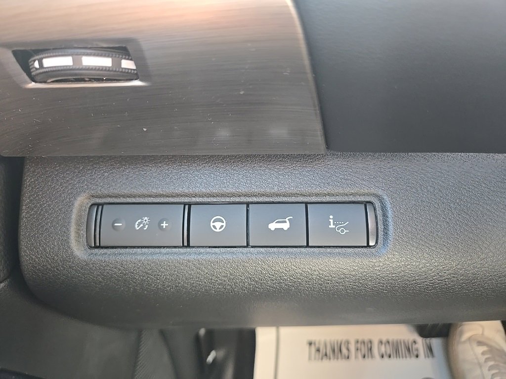 New 2025 Nissan Pathfinder Platinum w/ Lighting Package (N92) image 13