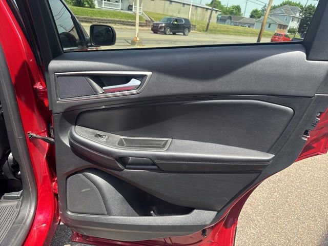 Used 2022 Ford Edge SEL w/ Convenience Package AWD/4WD image 36