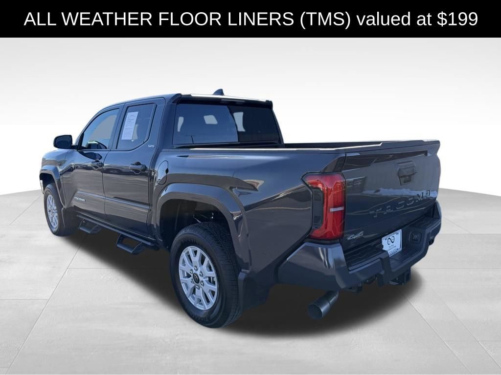 Used 2025 Toyota Tacoma SR5 image 5