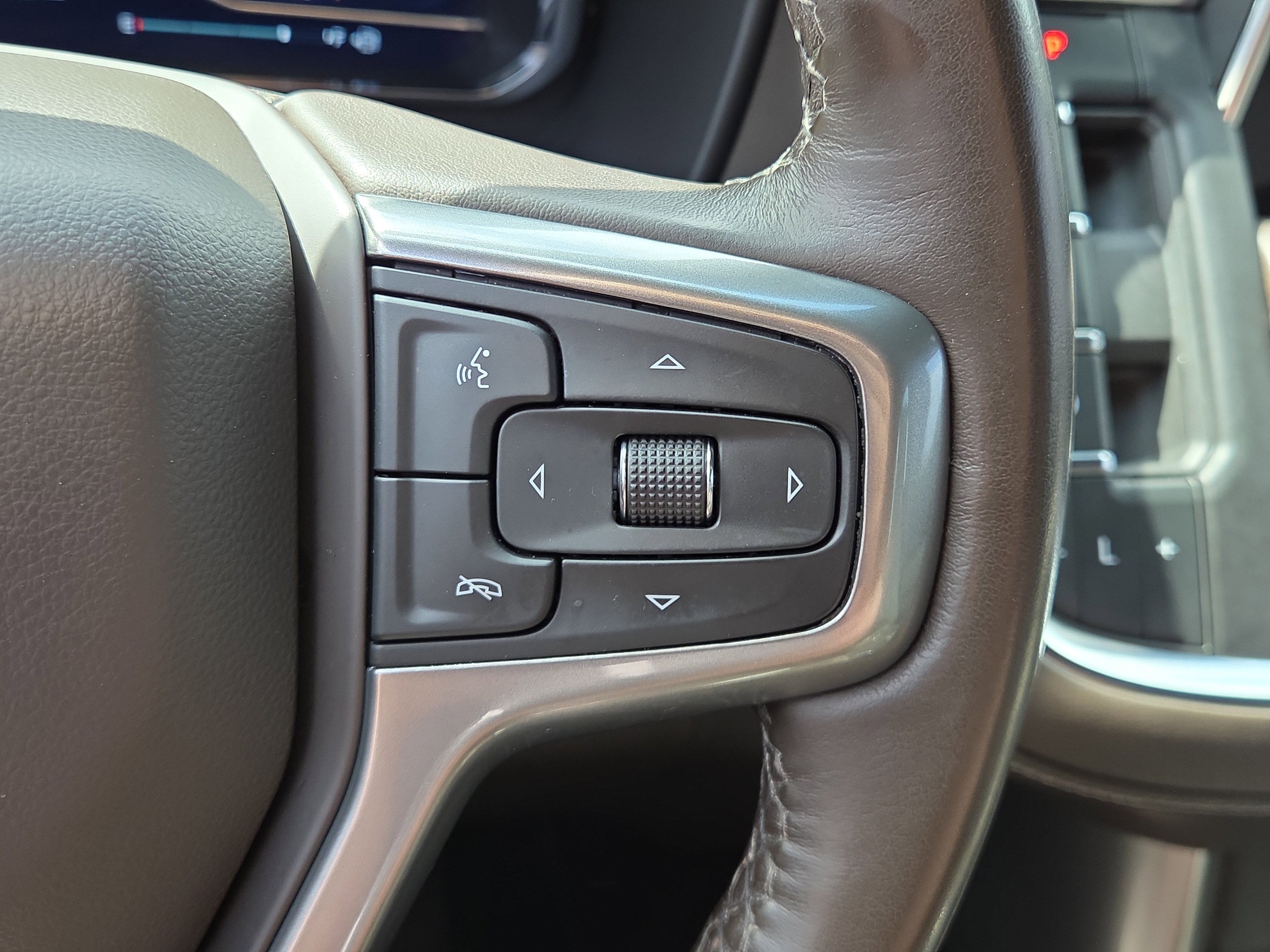 Used 2023 Chevrolet Tahoe Z71 AWD/4WD image 22