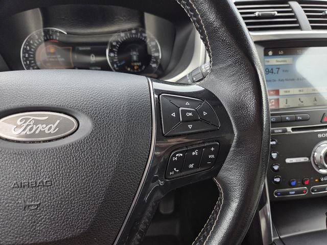 Used 2018 Ford Explorer Platinum AWD/4WD image 23