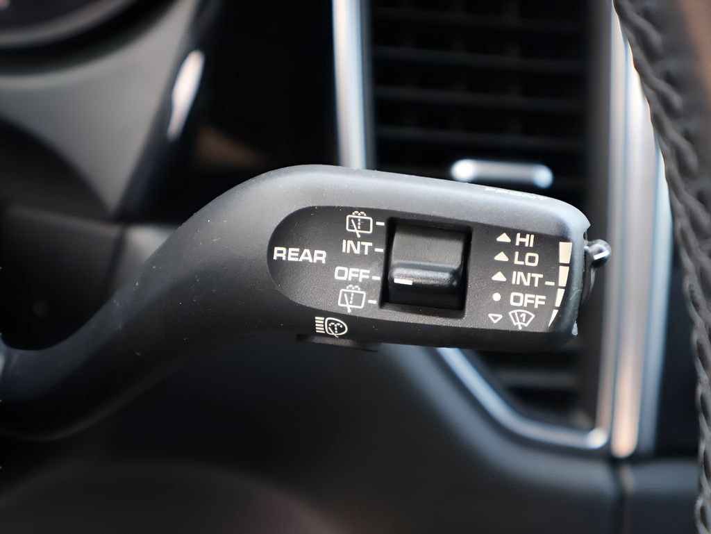 Used 2018 Porsche Macan S AWD/4WD image 30