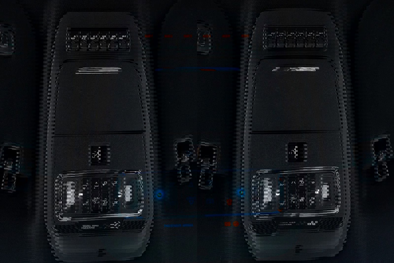 Used 2025 Ford F250 Platinum w/ Tremor Off-Road Package image 29