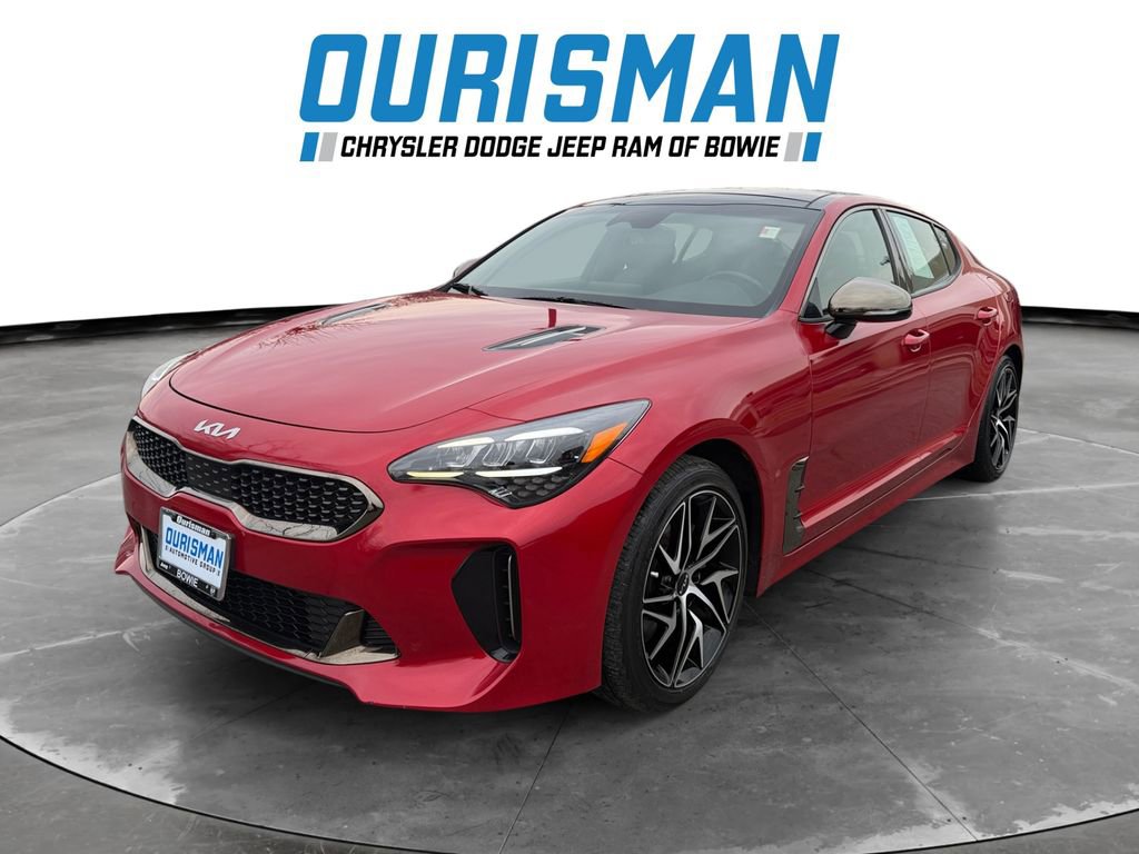 Used 2022 Kia Stinger GT-Line w/ Sun & Sound Package image 2