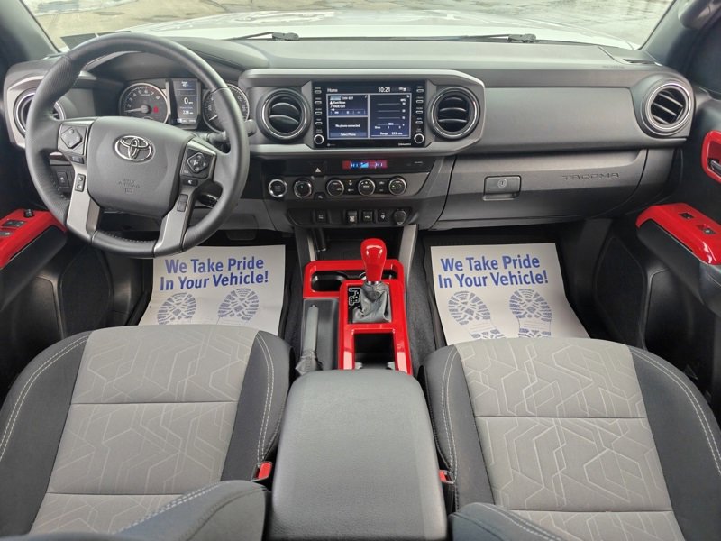 Used 2021 Toyota Tacoma TRD Off-Road image 19