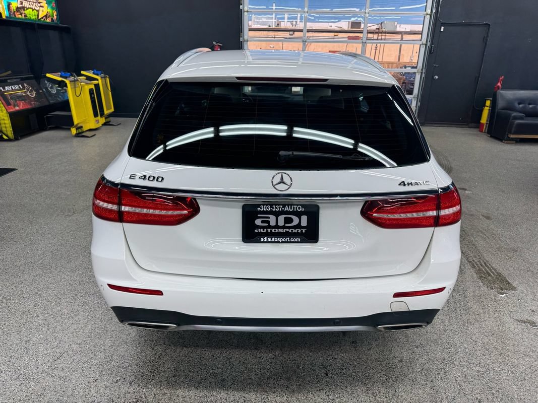 Used 2017 Mercedes-Benz E 400 4MATIC Wagon image 4