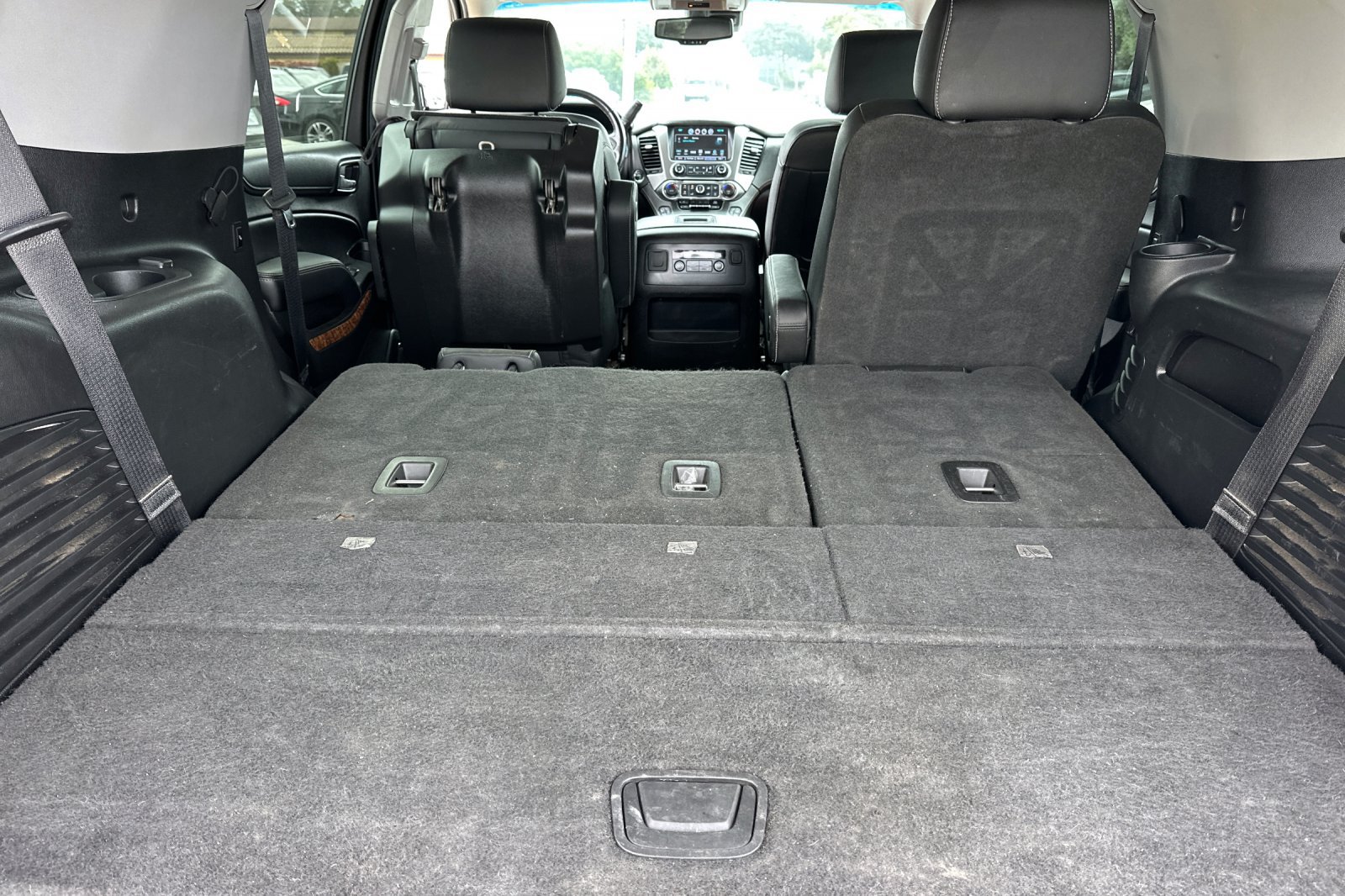 Used 2017 Chevrolet Tahoe Premier AWD/4WD image 15