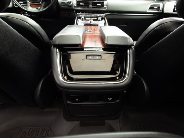 Used 2023 Lincoln Navigator Reserve w/ Equipment Group 201A image 48