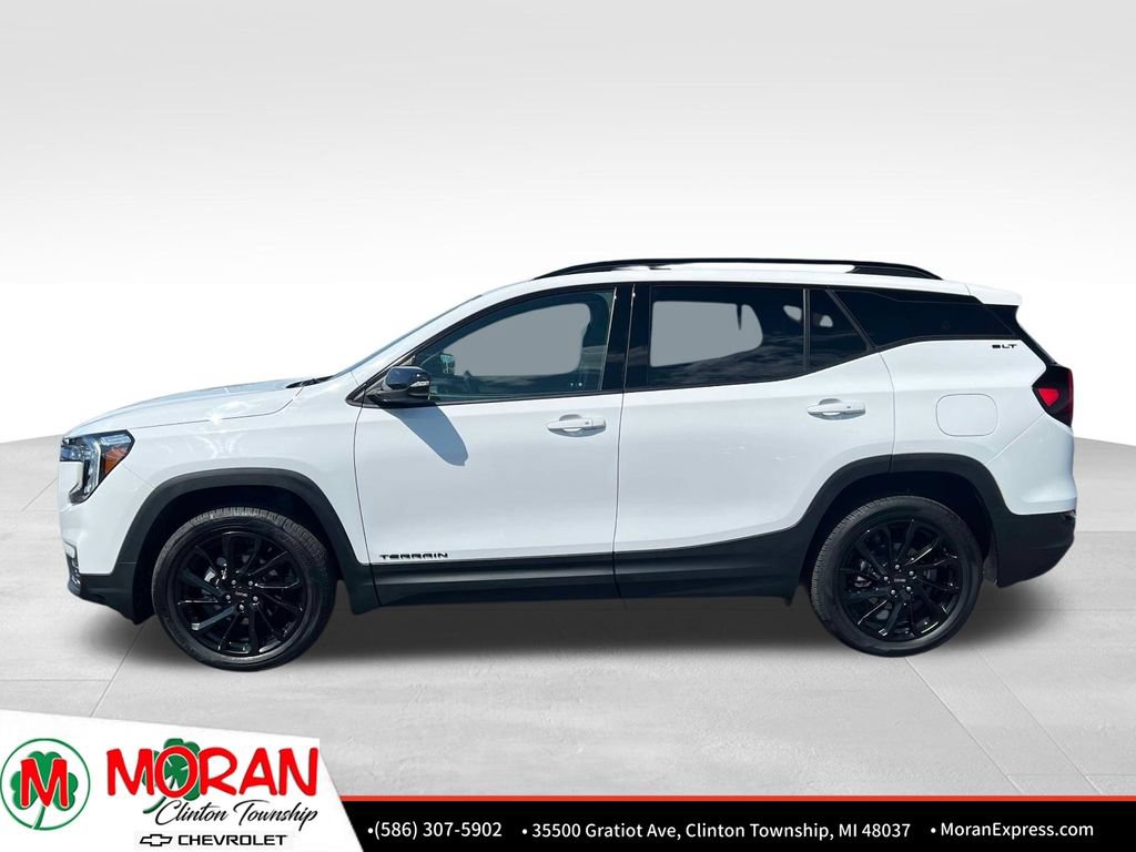 Certified 2023 GMC Terrain SLT w/ Elevation Edition AWD/4WD image 3