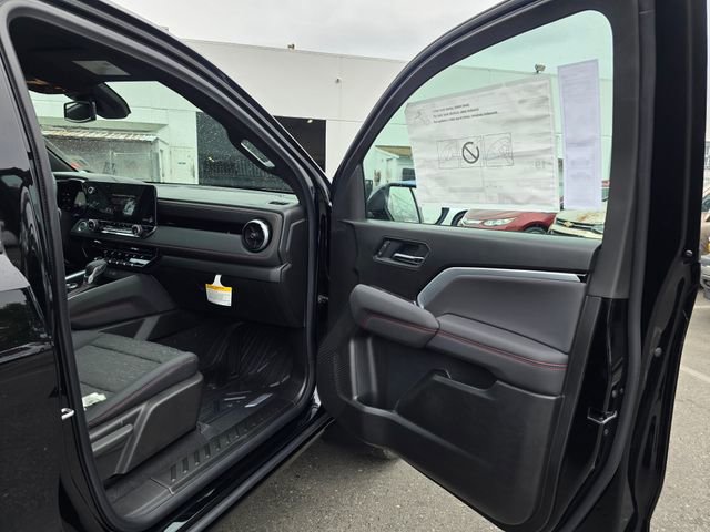 New 2025 Chevrolet Colorado Z71 image 10