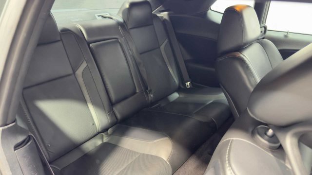 Used 2016 Dodge Challenger R/T Plus RWD image 14