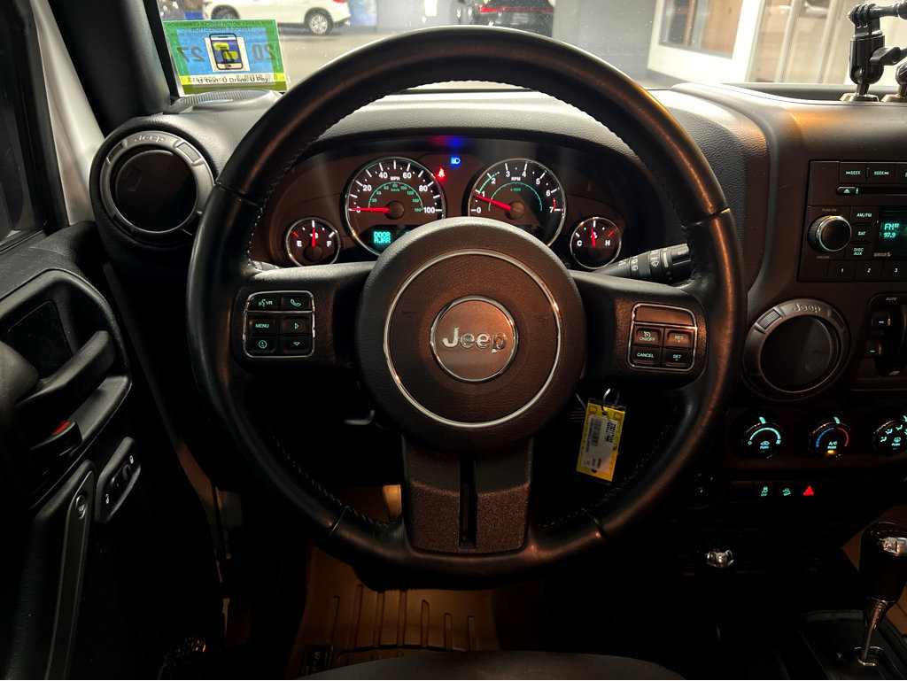 Used 2018 Jeep Wrangler Unlimited Sport S AWD/4WD image 28
