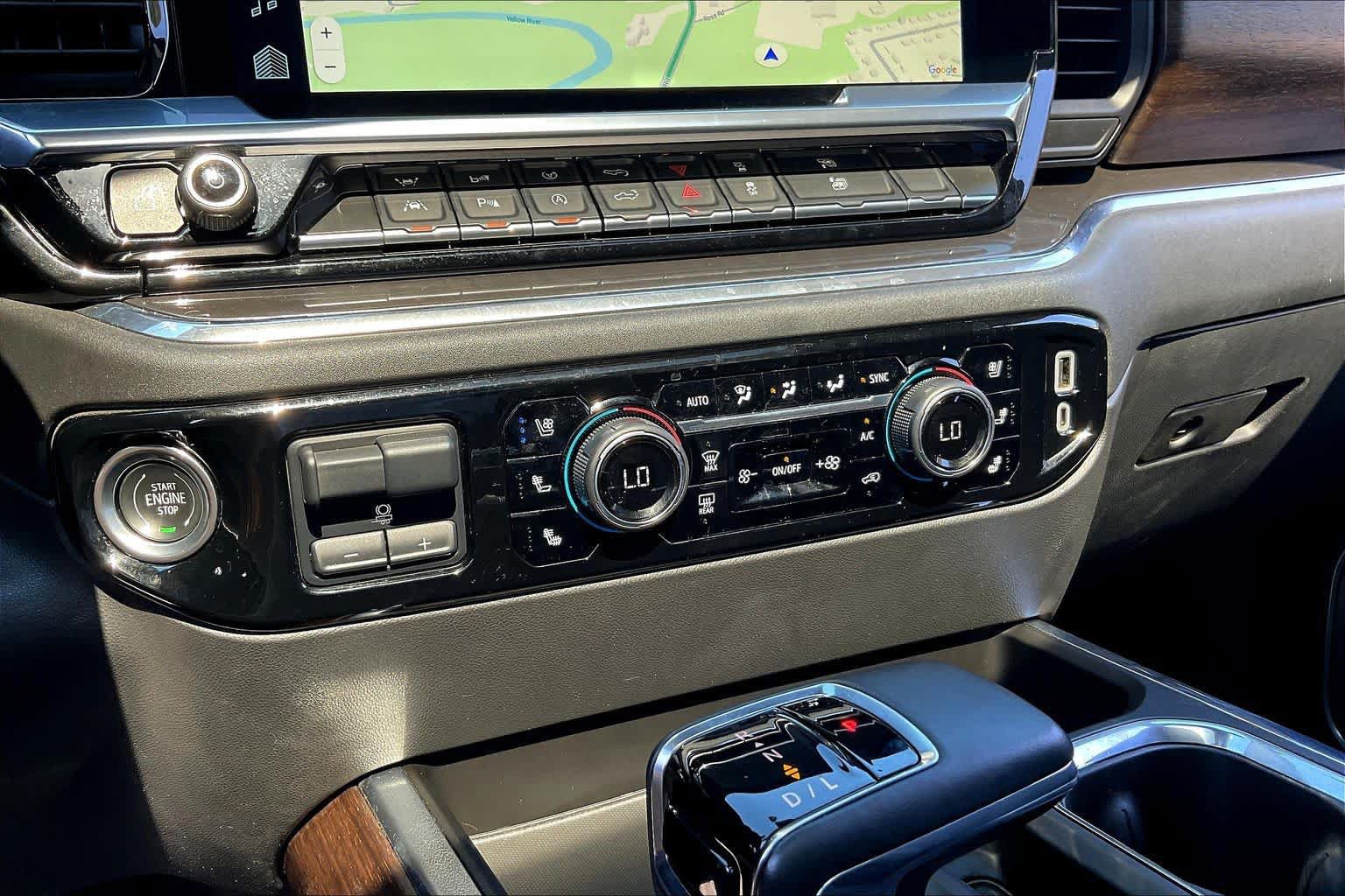 Used 2023 Chevrolet Silverado 1500 High Country w/ High Country Premium Package AWD/4WD image 64